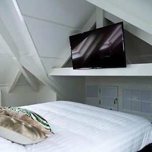 Uitgebreide Kamer met een King Size Bed